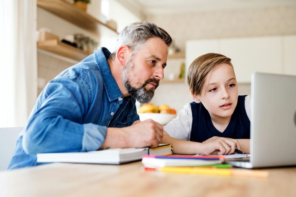 So schaffen es Väter, ihre Work-Life-Balance aufrecht zu erhalten