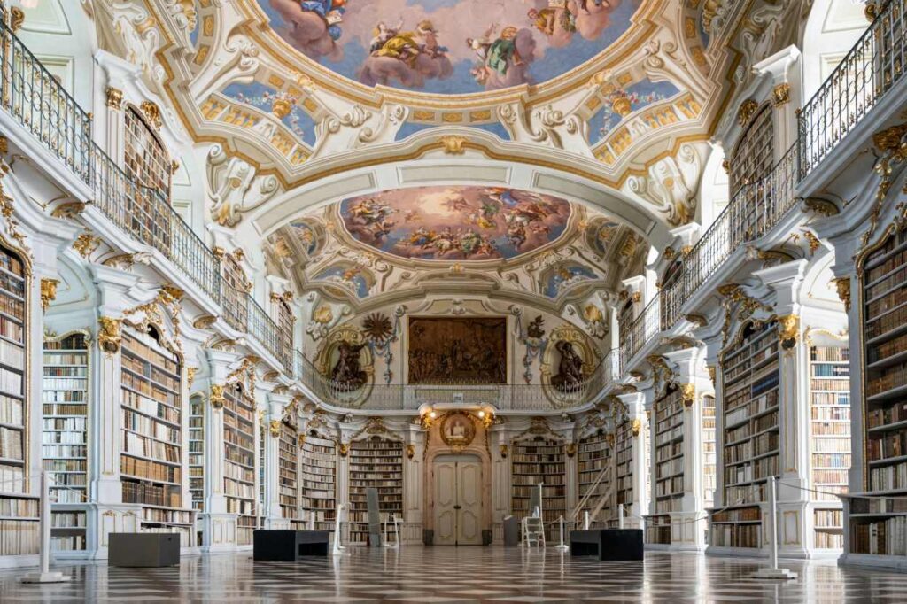Stift Admont: Geschichte und Besonderheiten Stift Admont: was erlebt man dort?
