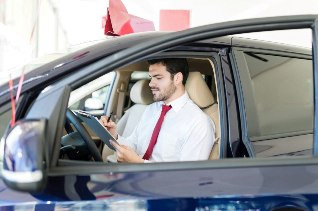Autokredit vs. Leasing: Welches Modell passt zu Ihnen? Autokredit vs. Leasing: was eignet sich in welcher Situation?